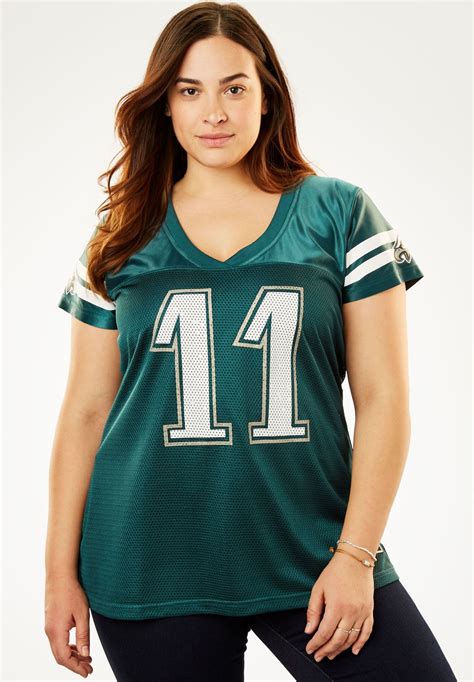 women's american football jersey.